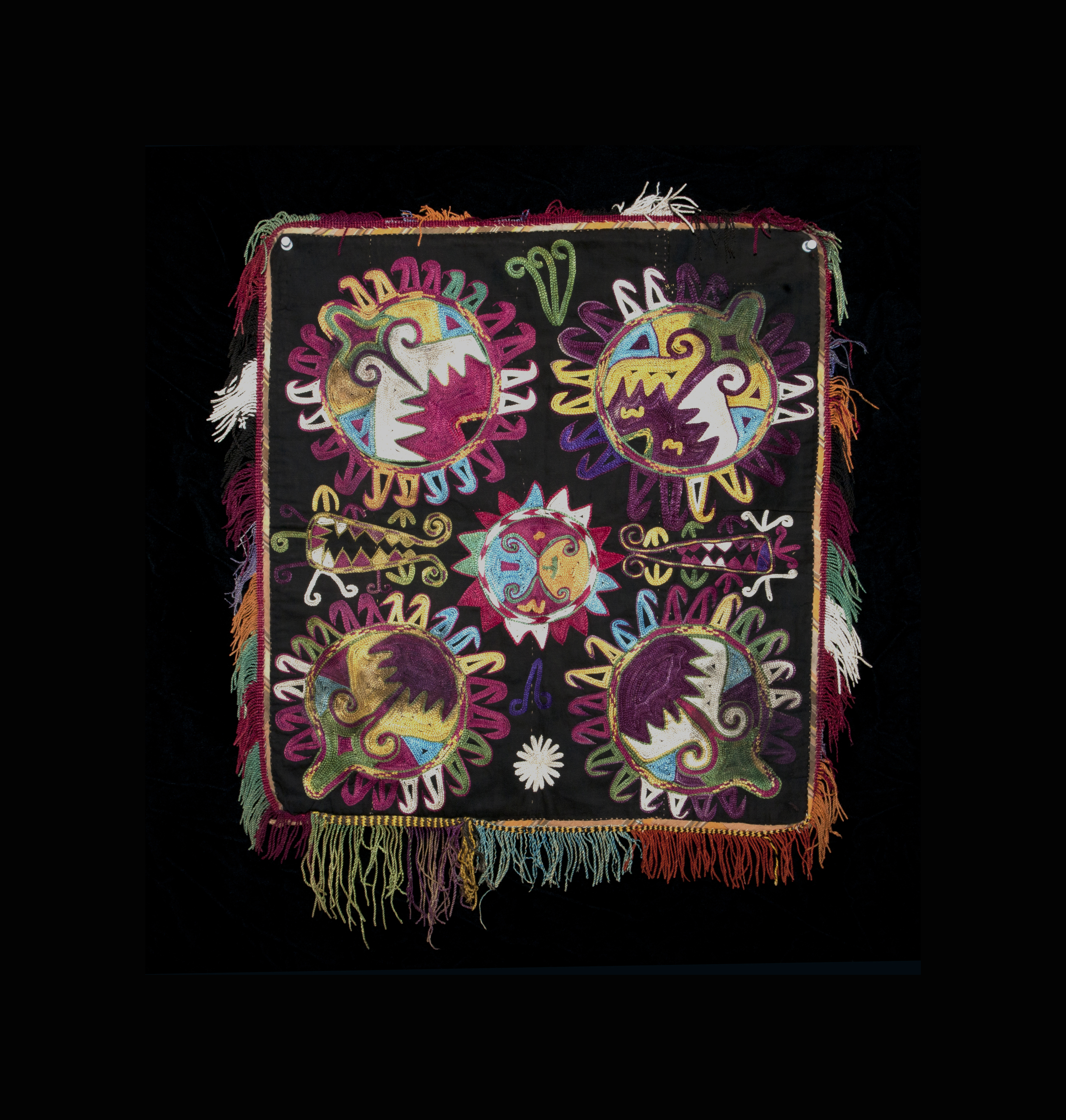 Lakai embroidered ilgich late 19th - early 20th century.